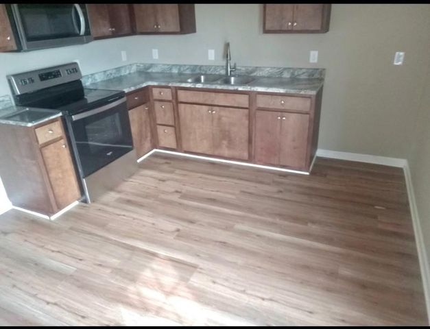 332 Slagtown Rd, Cowan, TN 37318