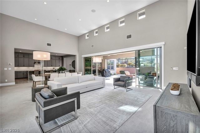 6675 DESERT CRIMSON Street, Las Vegas, NV 89148