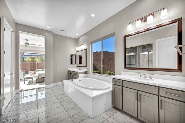 6675 DESERT CRIMSON Street, Las Vegas, NV 89148