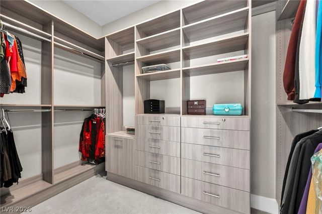 6675 DESERT CRIMSON Street, Las Vegas, NV 89148