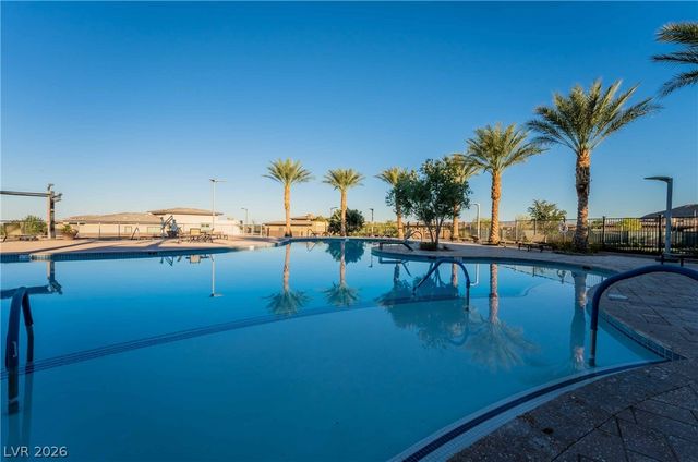 6675 DESERT CRIMSON Street, Las Vegas, NV 89148