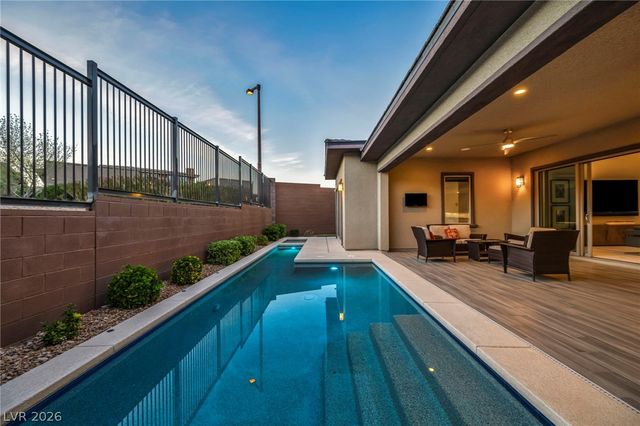 6675 DESERT CRIMSON Street, Las Vegas, NV 89148