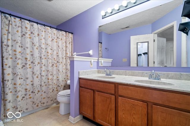 10551 Dark Star Drive, Indianapolis, IN 46234