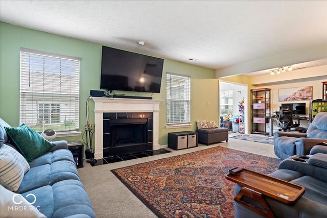 10551 Dark Star Drive, Indianapolis, IN 46234