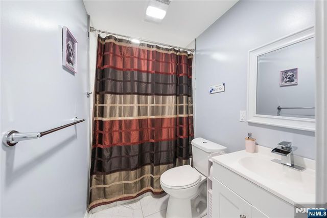 61-63 Keer, Newark, NJ 07112