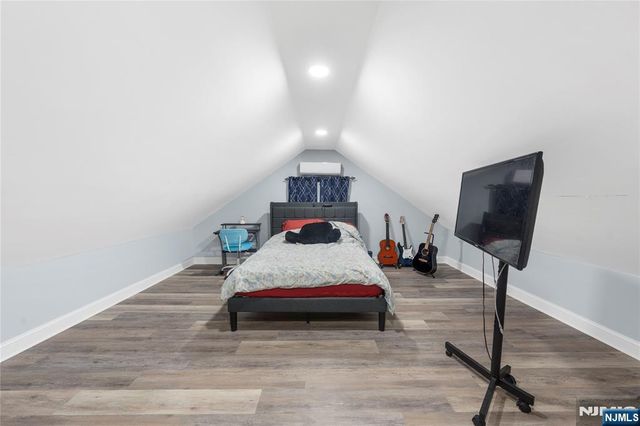 61-63 Keer, Newark, NJ 07112