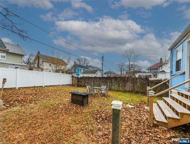 61-63 Keer, Newark, NJ 07112
