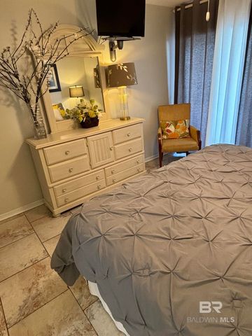 1872 W Beach Boulevard C204, Gulf Shores, AL 36542