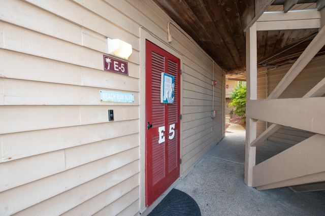 609 Hillside Dr. S E5, North Myrtle Beach, SC 29582