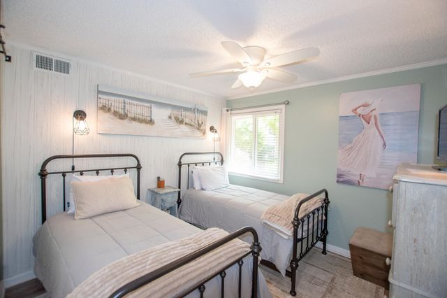 609 Hillside Dr. S E5, North Myrtle Beach, SC 29582