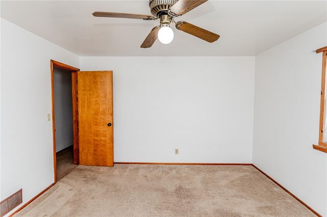 1155 University Dr, Dunbar Twp, PA 15431