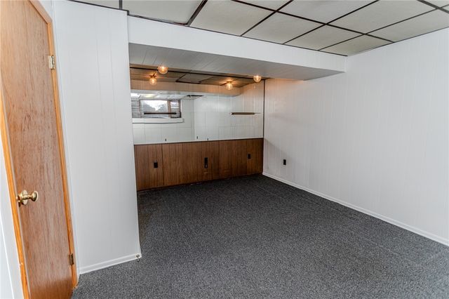 1155 University Dr, Dunbar Twp, PA 15431