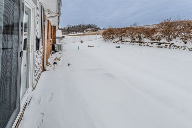 1155 University Dr, Dunbar Twp, PA 15431