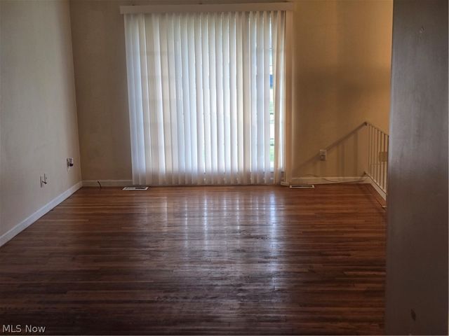 23580 Comstock Road, Bedford Heights, OH 44146