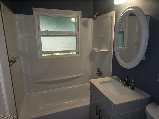 23580 Comstock Road, Bedford Heights, OH 44146