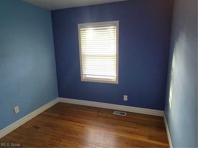 23580 Comstock Road, Bedford Heights, OH 44146