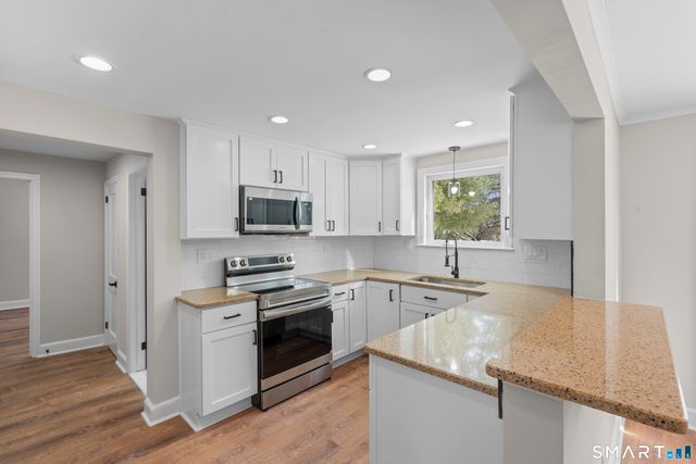 608 Kennedy Road, Windsor, CT 06095