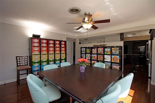 5335 8TH AVENUE N, St Petersburg, FL 33710