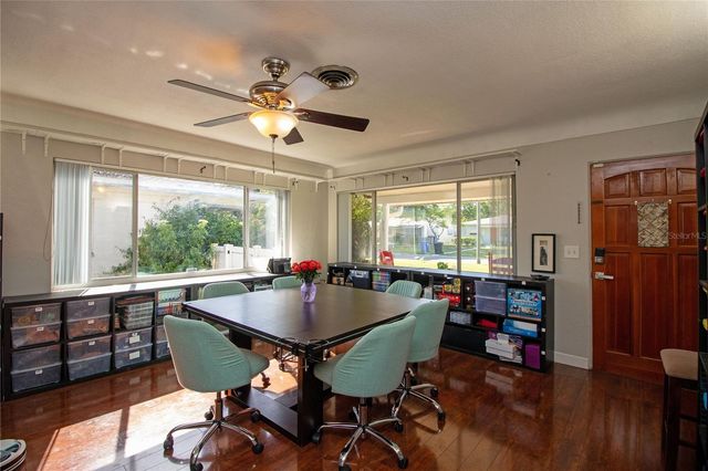 5335 8TH AVENUE N, St Petersburg, FL 33710