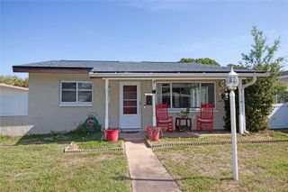 5335 8TH AVENUE N, St Petersburg, FL 33710