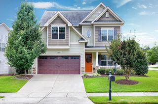 719 Shoals Lake Drive, Fuquay Varina, NC 27526