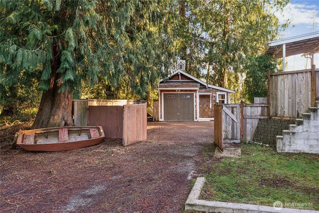 9512 210th Avenue E, Bonney Lake, WA 98391