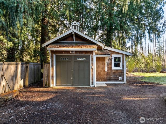 9512 210th Avenue E, Bonney Lake, WA 98391