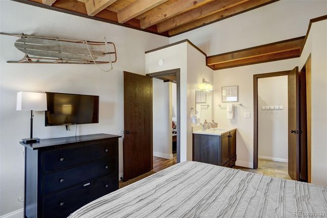 4200 Lodge Pole Circle 302, Silverthorne, CO 80498