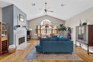 650 Westcross Street 12, Houston, TX 77018