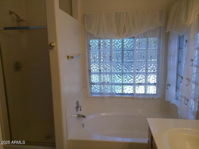 1924 W Mockingbird Drive, Chandler, AZ 85286