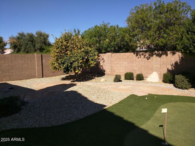 1924 W Mockingbird Drive, Chandler, AZ 85286