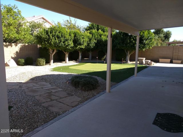 1924 W Mockingbird Drive, Chandler, AZ 85286