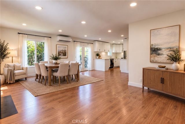 19549 Schoolcraft, Reseda, CA 91335