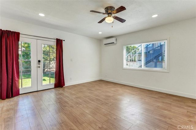 19549 Schoolcraft, Reseda, CA 91335