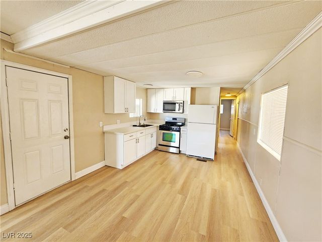 5231 Money Street, Pahrump, NV 89048