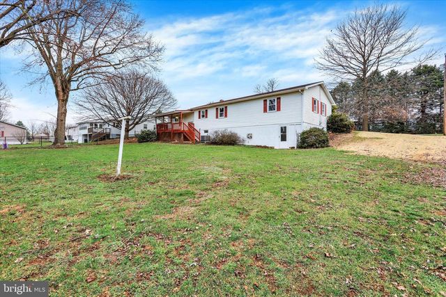 1370 3RD AVENUE, Chambersburg, PA 17201