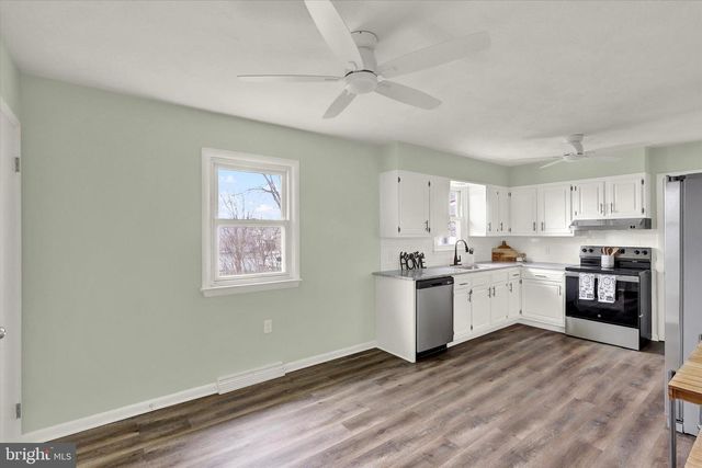 1370 3RD AVENUE, Chambersburg, PA 17201