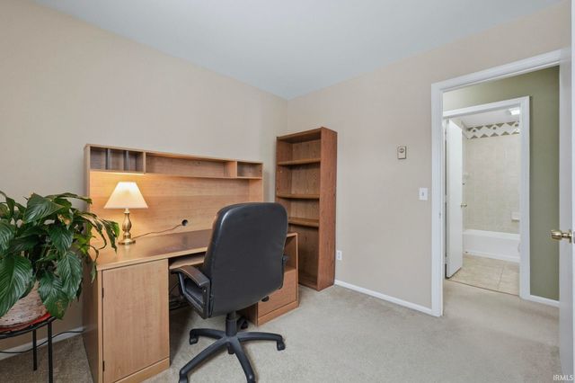 107 Mcintyre Drive, Auburn, IN 46706