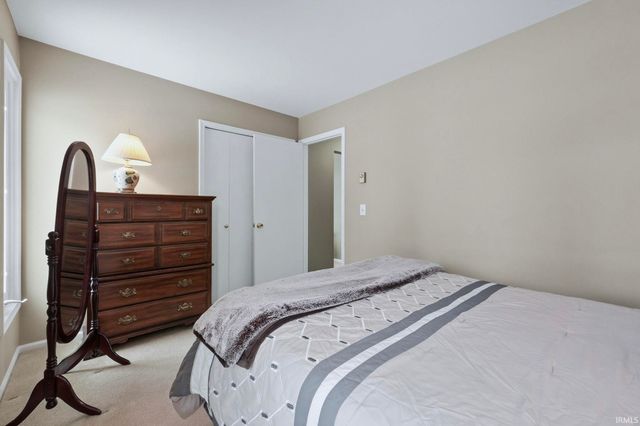 107 Mcintyre Drive, Auburn, IN 46706