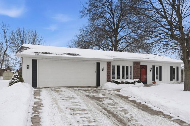 107 Mcintyre Drive, Auburn, IN 46706
