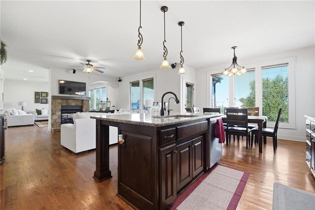 9314 W 163RD Terrace, Overland Park, KS 66085