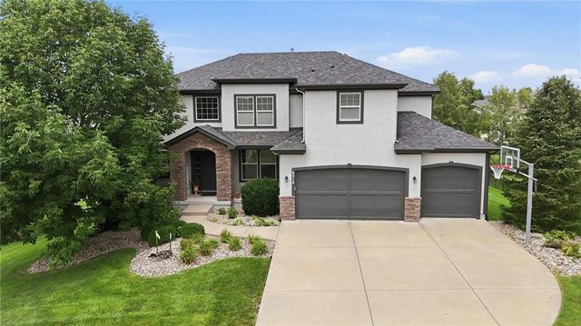 9314 W 163RD Terrace, Overland Park, KS 66085