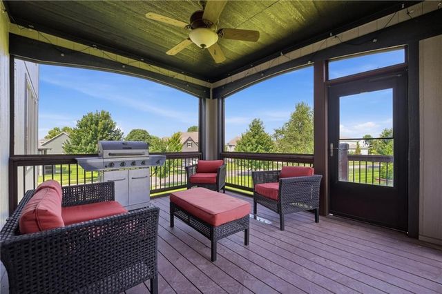 9314 W 163RD Terrace, Overland Park, KS 66085