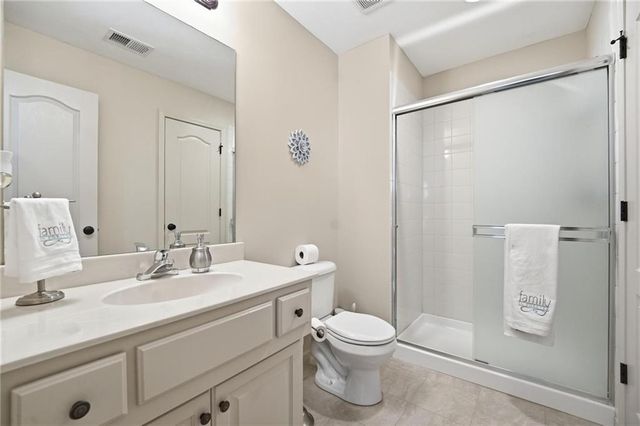 9314 W 163RD Terrace, Overland Park, KS 66085