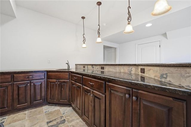 9314 W 163RD Terrace, Overland Park, KS 66085