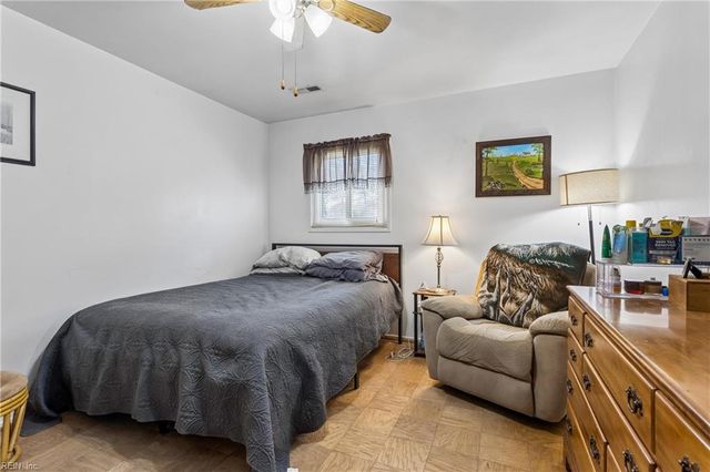 2824 Country Club DR, Suffolk, VA 23435