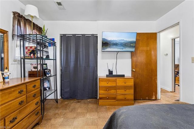 2824 Country Club DR, Suffolk, VA 23435