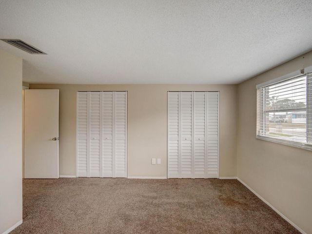 10320 HONEYSUCKLE LANE, Port Richey, FL 34668