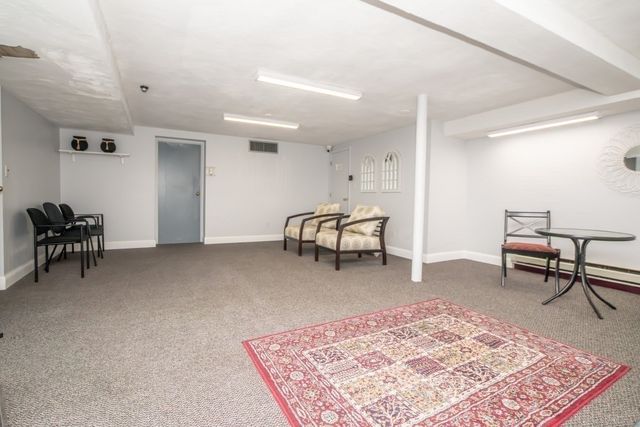 50 Green St 207, Brookline, MA 02446