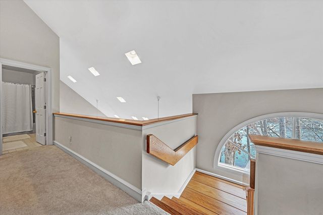 25 Findlay CIR, Penhook, VA 24137